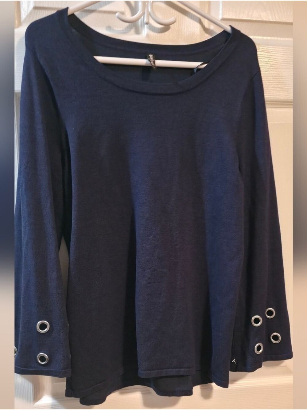 4/$67 Deal! Onyx Deep Navy Textured Long Sleeve Top